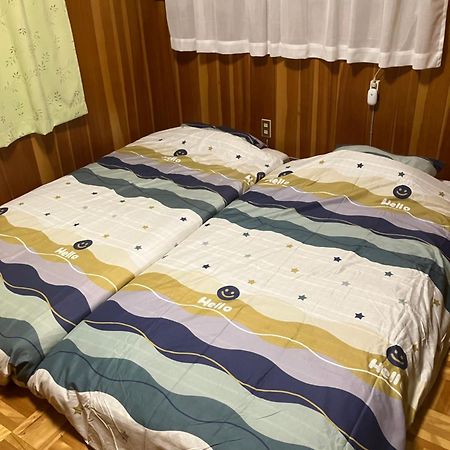Готель いわしの子守唄 Sardine Lullaby Мацуяма Екстер'єр фото